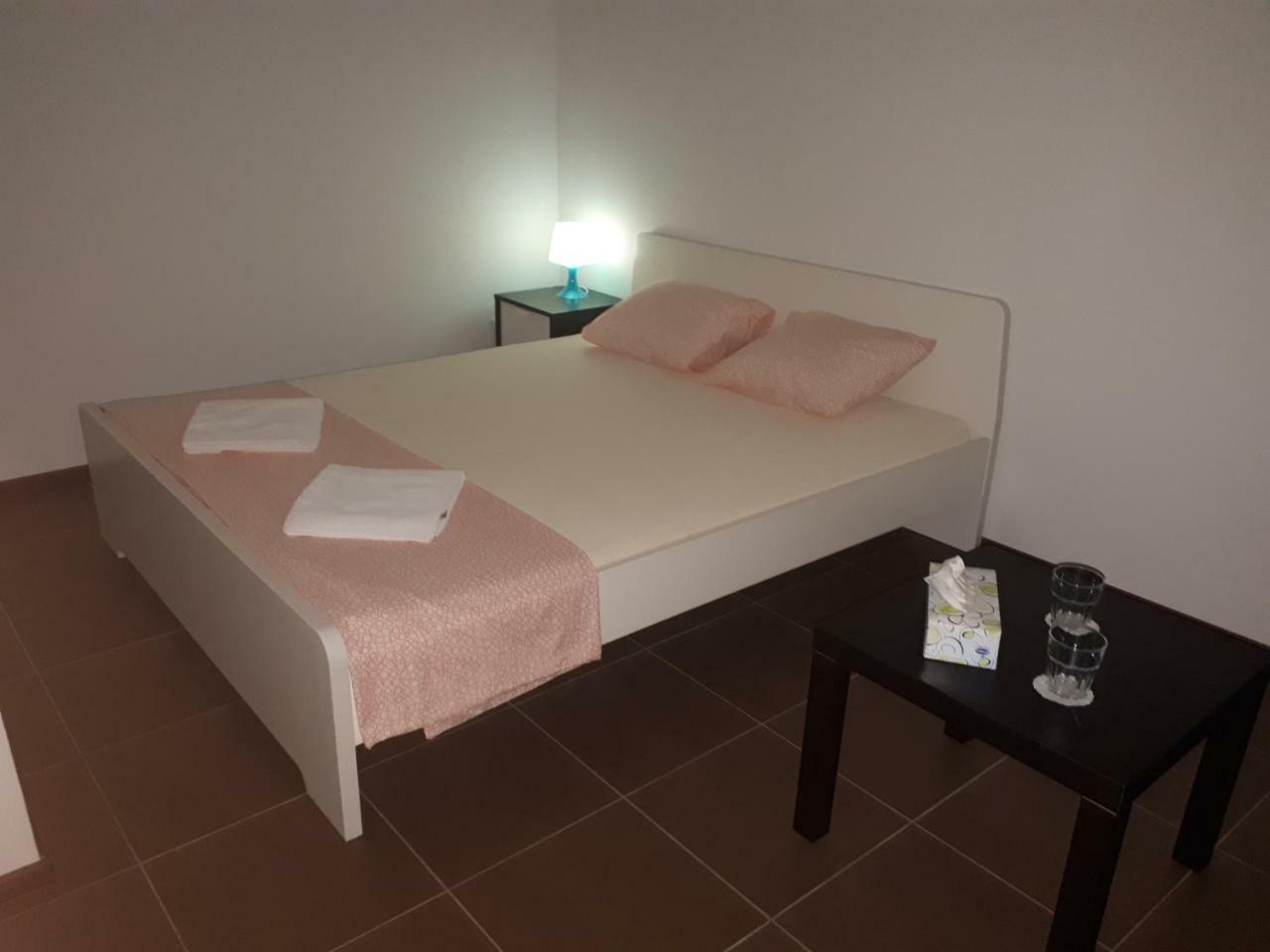 Apartman - Sukromie V Meste Bratislava Exteriör bild