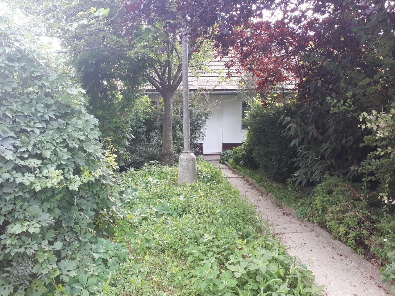 Apartman - Sukromie V Meste Bratislava Exteriör bild